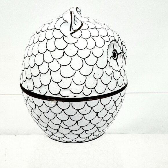 Pottery Barn White Owl Decorative Trinket Box Blue Enamel Interior Metal Cloison - Picture 2 of 9